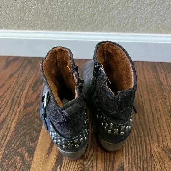 JOSEF SEIBEL Toni Studded Harness Ankle Boots Size 37/ 6.5-7 Brown Suede, - Picture 7 of 16